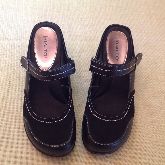 Rialto Shoes - Rialto Mystical Mary Janes